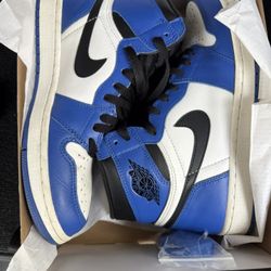 JORDAN 1 RETRO HIGH OG GAME ROYAL SIZE 9 PRE OWNED