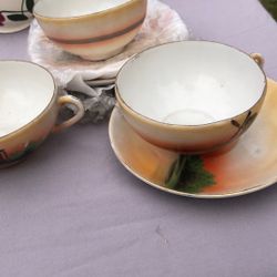 Vintage Japan teacups