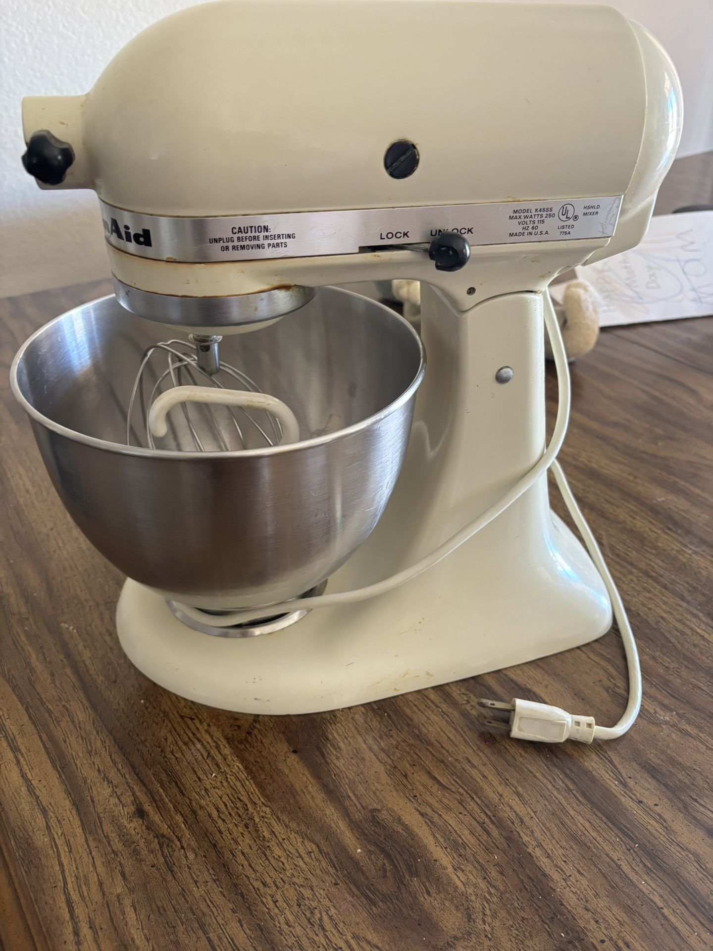 Kitchen Aide Mixer 