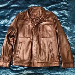 Black "Roundtree and Yorke" Premium Leather Jacket 