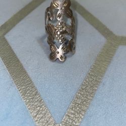 Silver Ring Flower Design 
