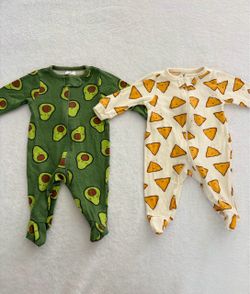Newborn baby 2 pack footed sleepers/ onesies