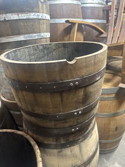 High Quality Whiskey Barrel Planters For Sale