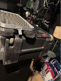 Skb rolling 4 space rack