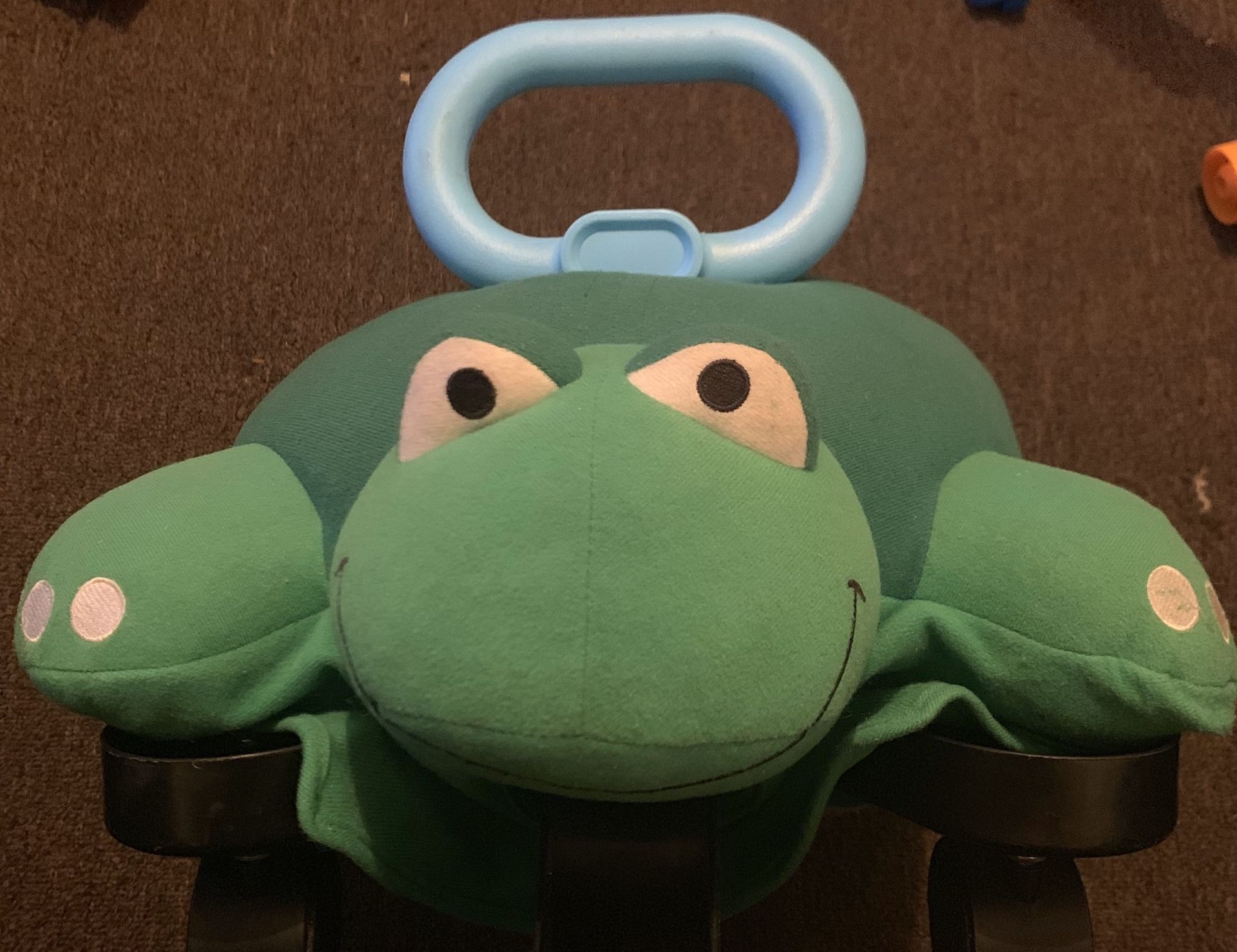 Little tikes pillow racer rolling turtle