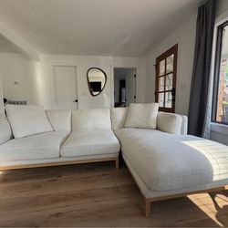Castlery Owen Chaise Sectional Sofa (Like New – 2 Months Old)