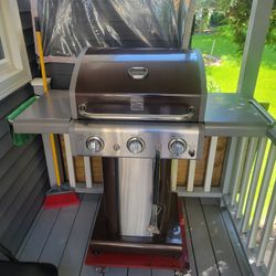 Kenmore 3Burner Barbecue 