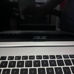 ASUS Touchscreen Laptop 