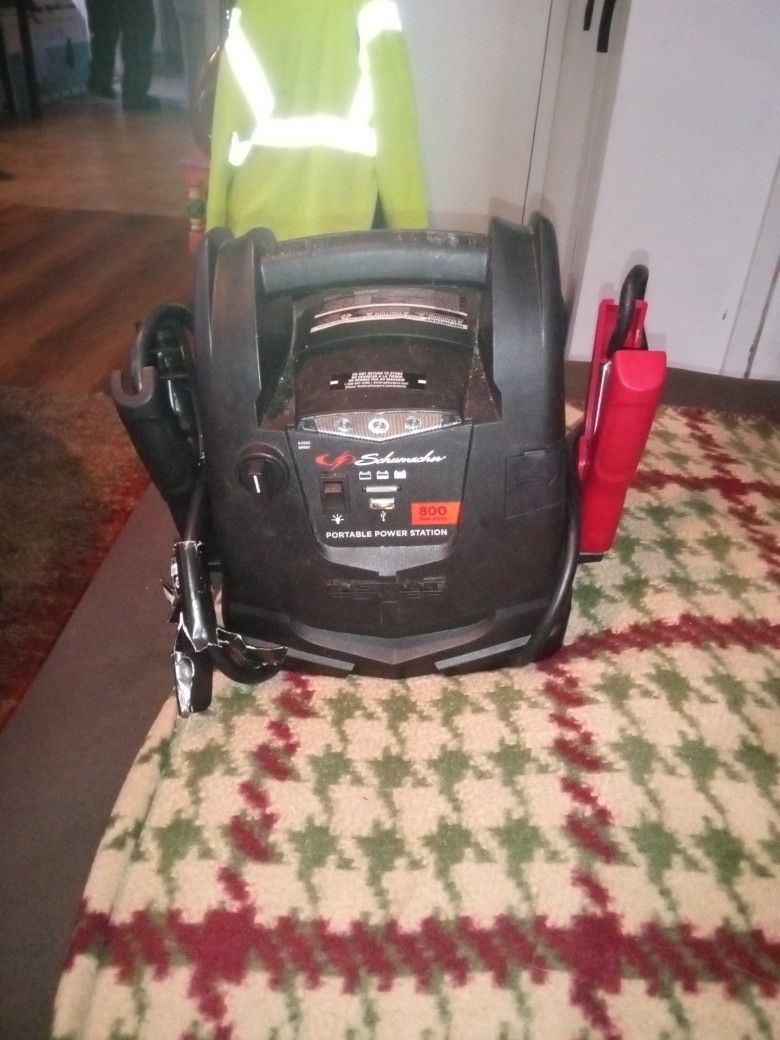 Portable Power Station