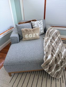 Oversized chaise lounge