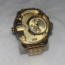 Diesel watch size 8 gold