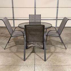 New 5 Piece Outdoor Patio Dining Set - Table and Chairs (Can Deliver)