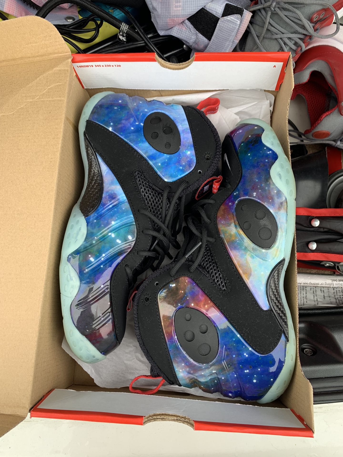 Nike galaxy rookie sz 10 2019