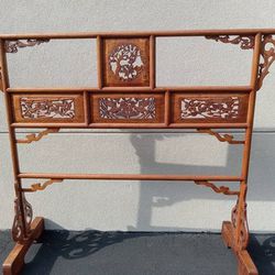 Antique chinese clothes hanging rail