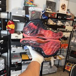 Stranger Things Foamposite Size 10.5 New