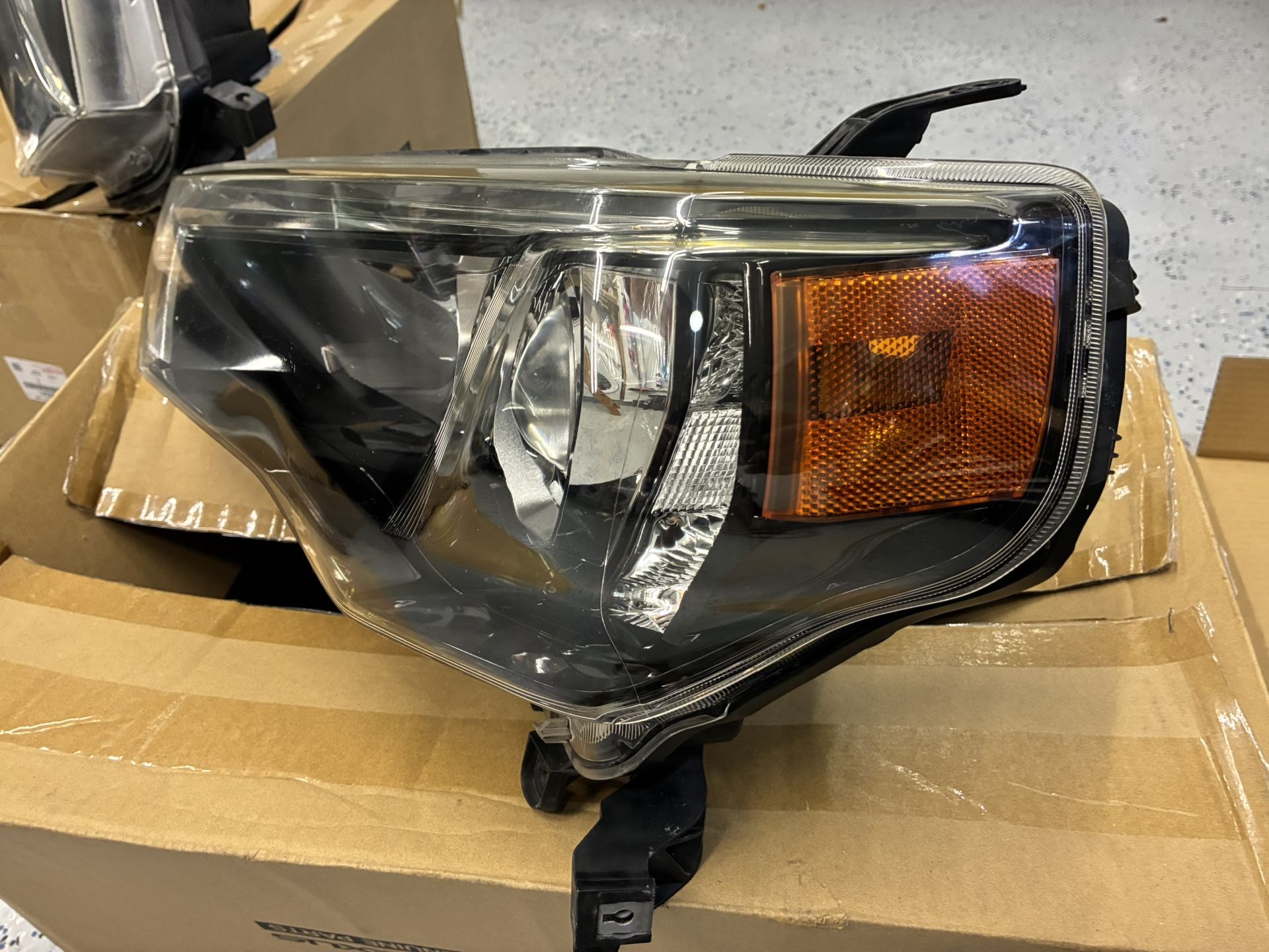 4 Runner Headlight Left And Right Hand