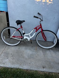 Schwin “26” used women beach cruiser bike