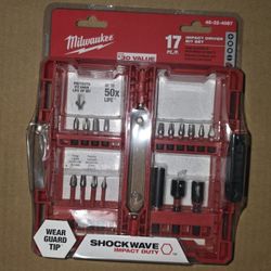 Milwaukee 17 Piece Impact Drill Bit Set
