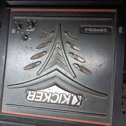 Kicker Amp