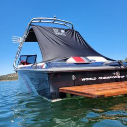 1994 SKI CENTURION FALCON