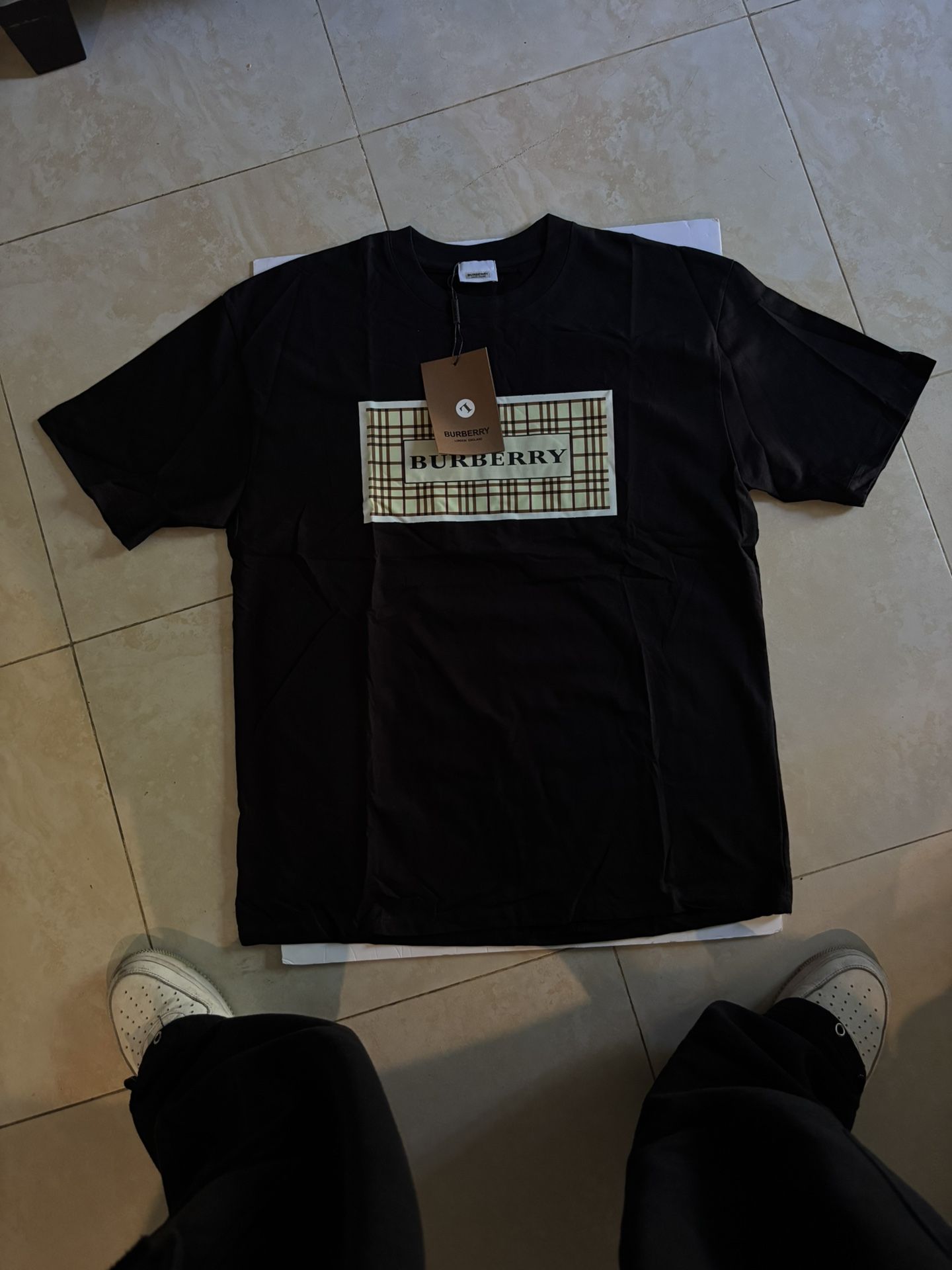 Burberry T Shirts Both Colors