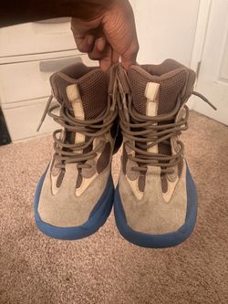 Yeezy Desert Boot "Taupe"