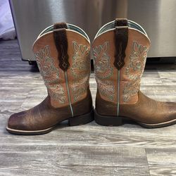 Ariat women’s boot