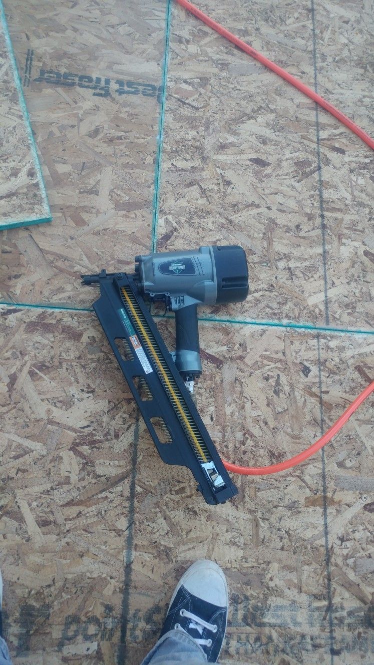 Pistola De Framing.   Framing Nailer