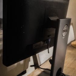 DELL Desktop Monitor W/Tripp Lite Display Cables And Monitor Stands