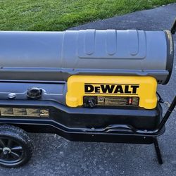 DeWalt Kerosene Forced-Air Heater 210,000 BTU - LIKE NEW USED VERY LITTLE