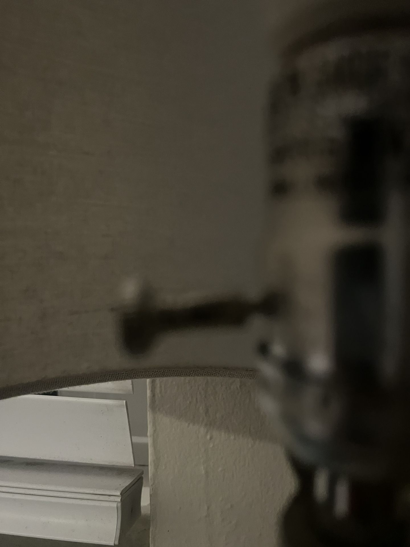 2 Lamps