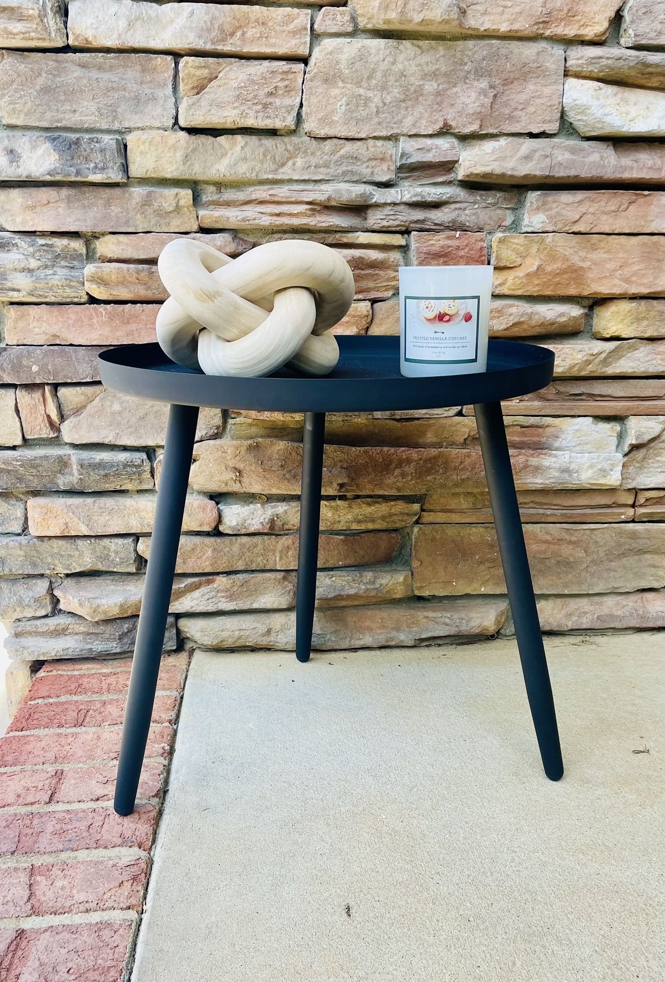 Side Table: End Table