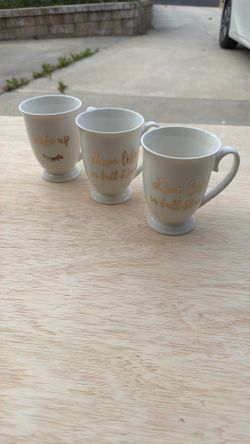 Set Of 3 Mugs 