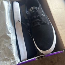 Nike SB Brand New 