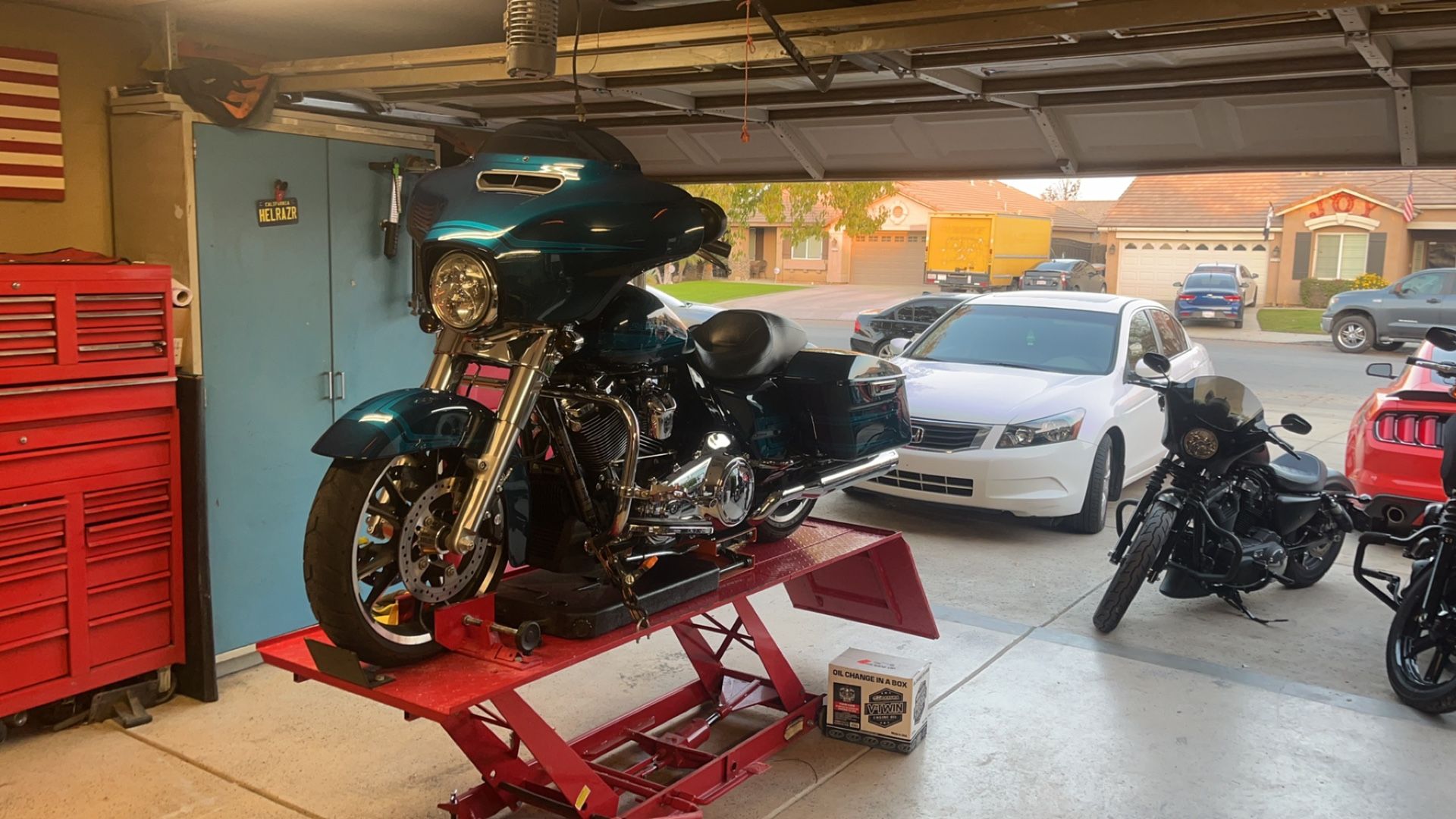 harley oil change price