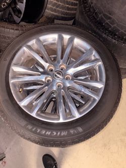 18-Inch Alloy Wheels with Michelin Tires 5x115