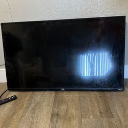 Roku 43” Tv And Tv Wall Mount 