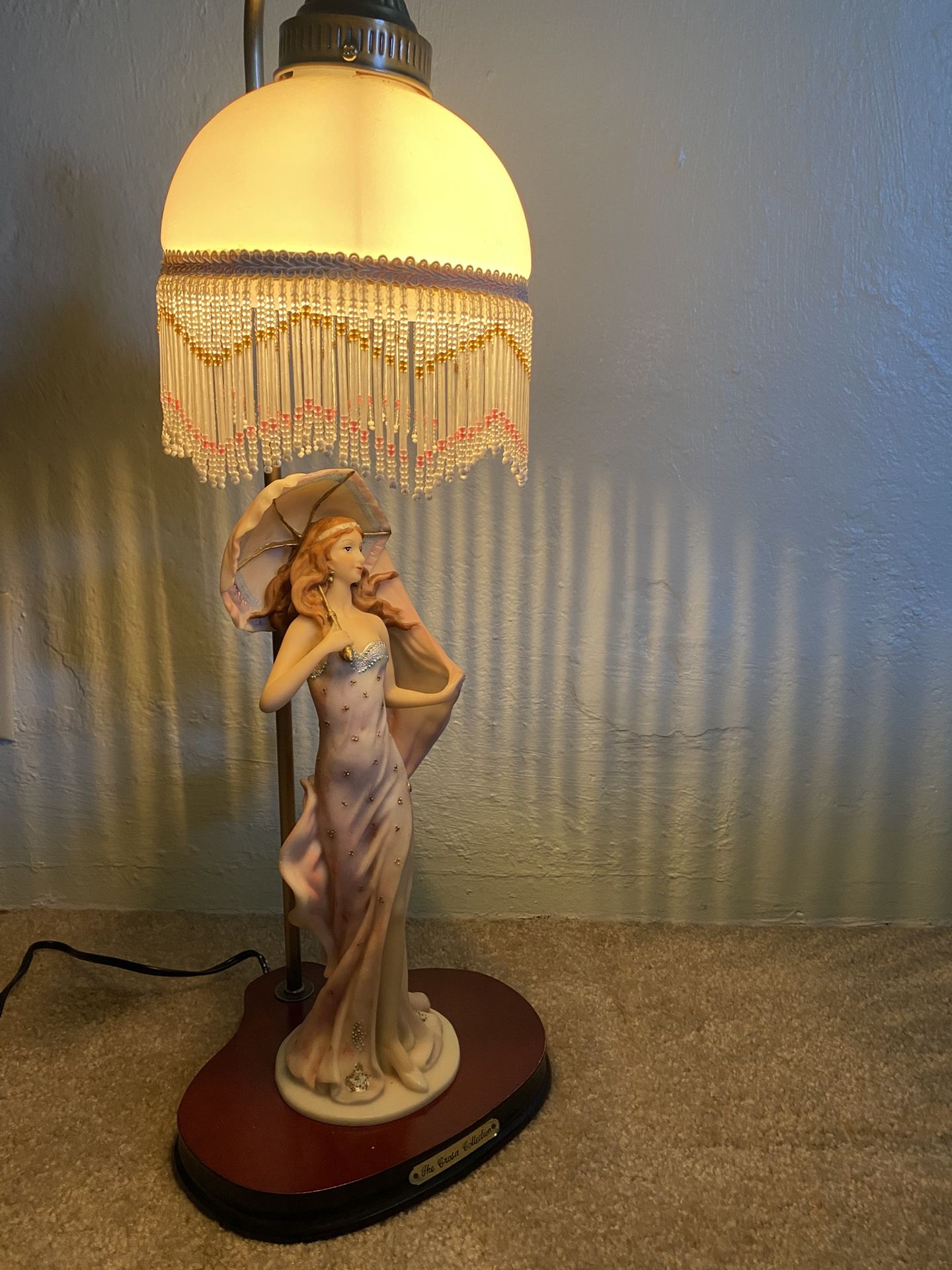 Vintage Beaded Crosa Collection Lamp