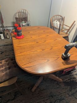 Kitchen table