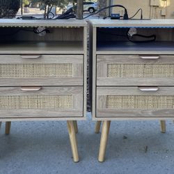 Night Stand/ End Tables 