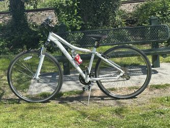 Ariel Specialized Woman’s Bike