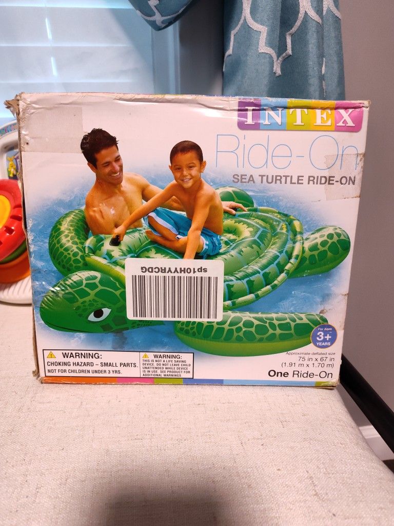 Intex GIANT Ride On Sea Turtle