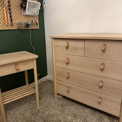 IKEA dresser with nightstand (BJÖRKSNÄS) 