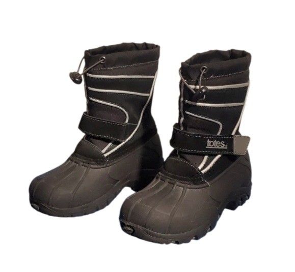 Totes Snow Boots