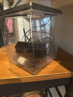 1 Gallon Plastic Fish Tank 