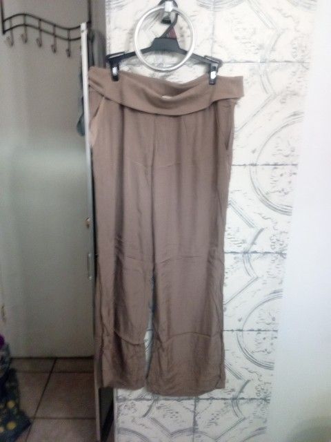 Love Tree Brand High Waisted Pants