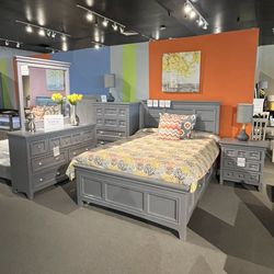 Full Bed, Dresser, Mirror And Nightstand 