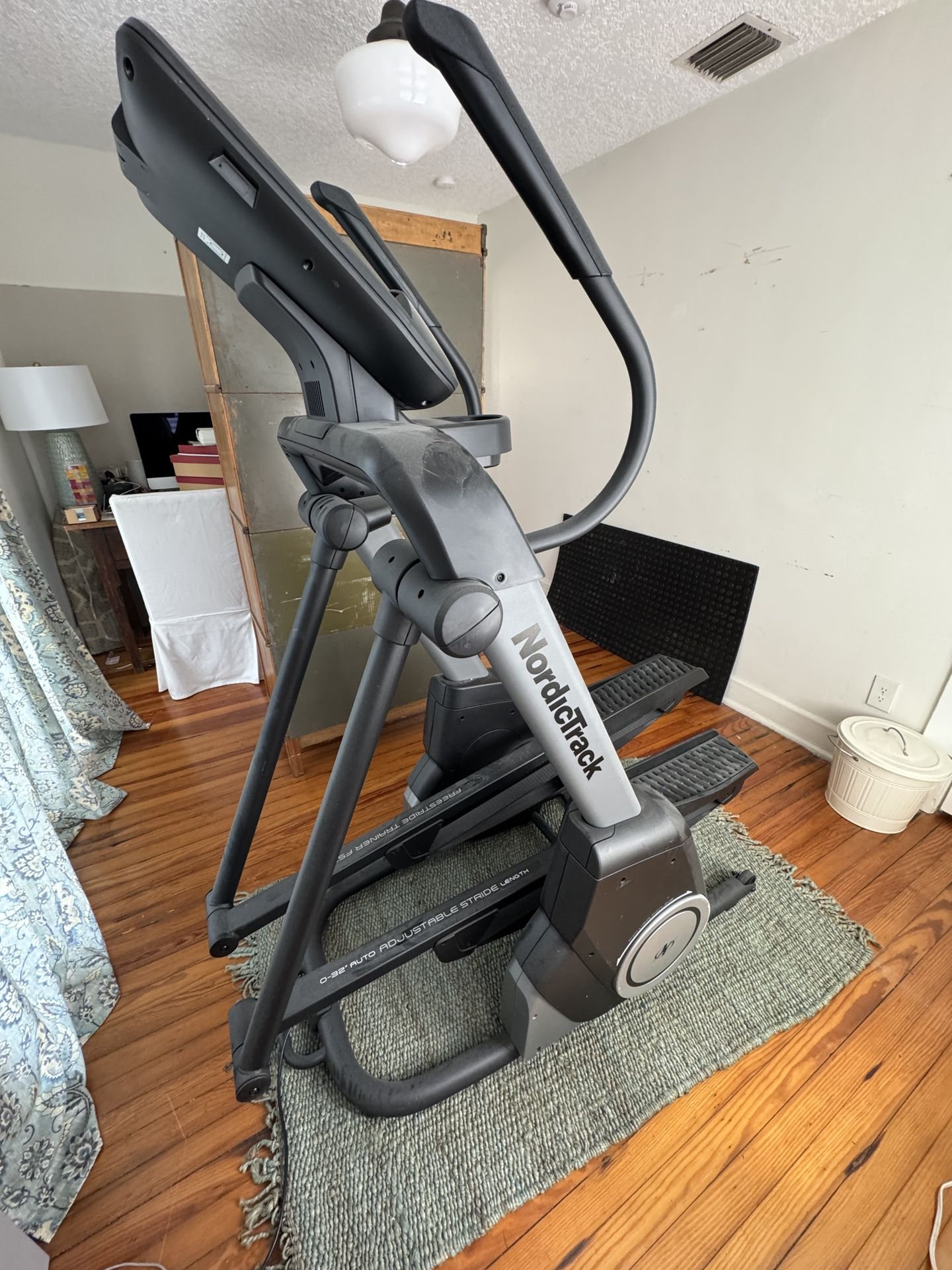 Norditrack FS10i elliptical