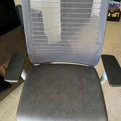 Steelcase Think V1 Chair -Like New