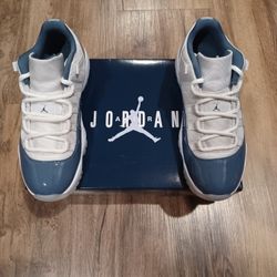 Air Jordan 11 Retro Low 